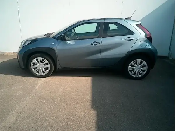 AYGO X